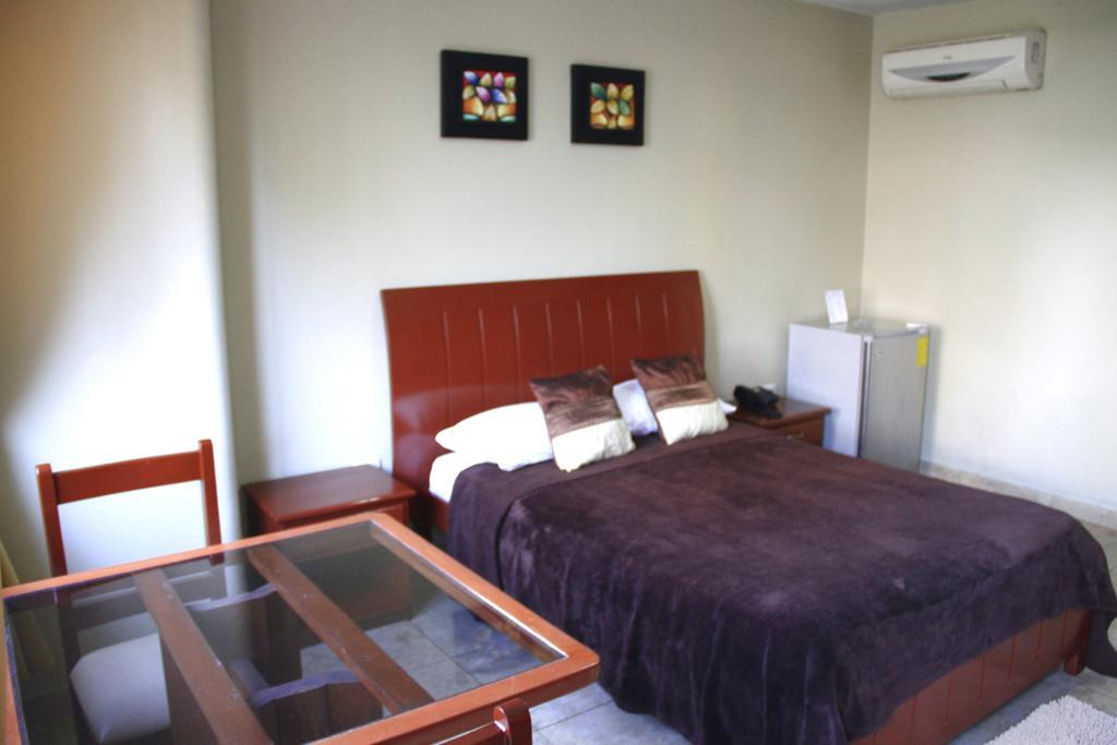 Hotel Onix Gold Guayaquil Ngoại thất bức ảnh
